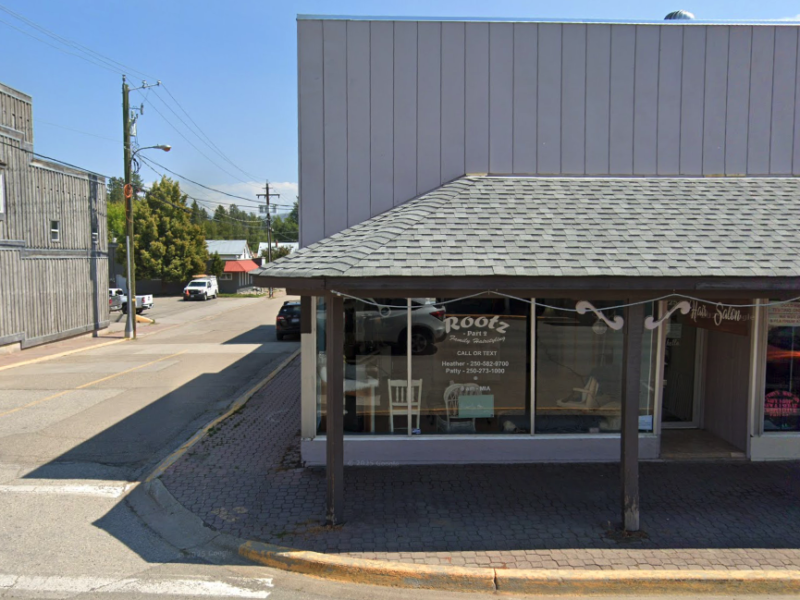 225 BRIDGE ST